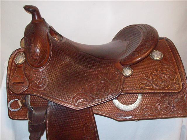 Used Saddle:- Image Number:0